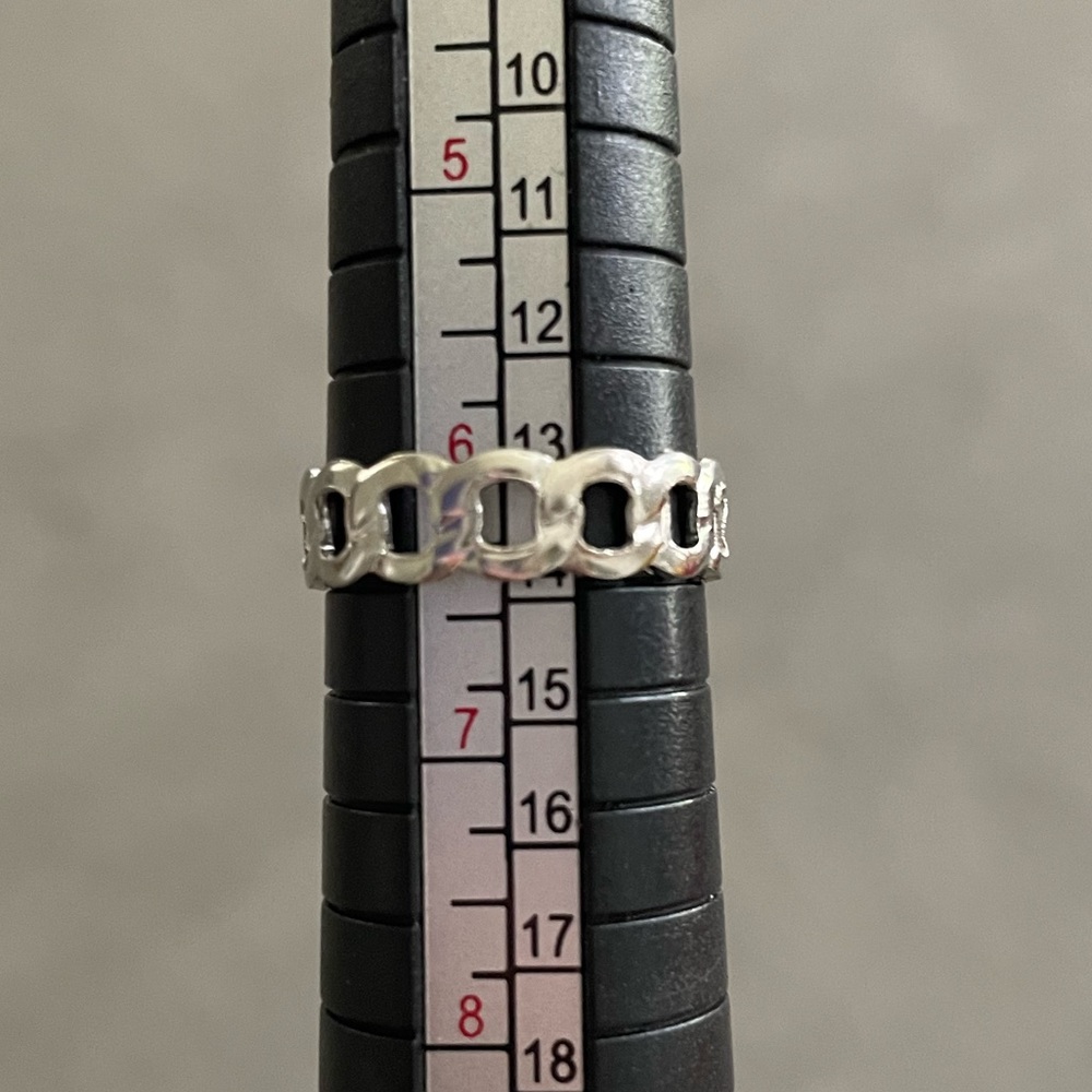 🩵 3/$15 🩵 Small Ring